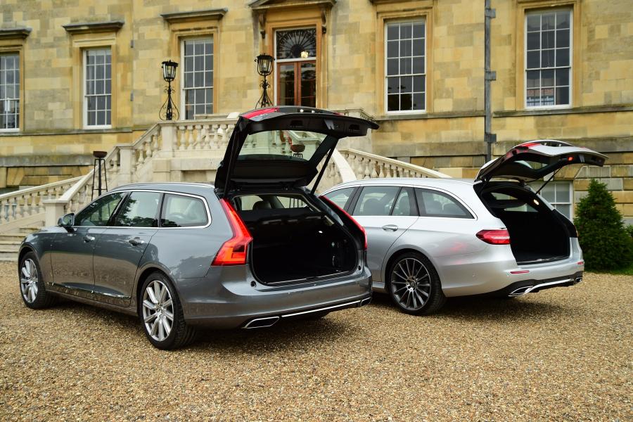 Volvo V90 D5 Inscription 2016 года  (UK) (фото 14 из 16)